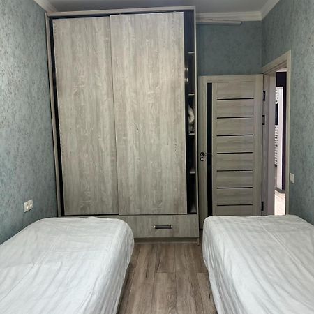 Apartment Tashkent 3 Bedrooms 외부 사진