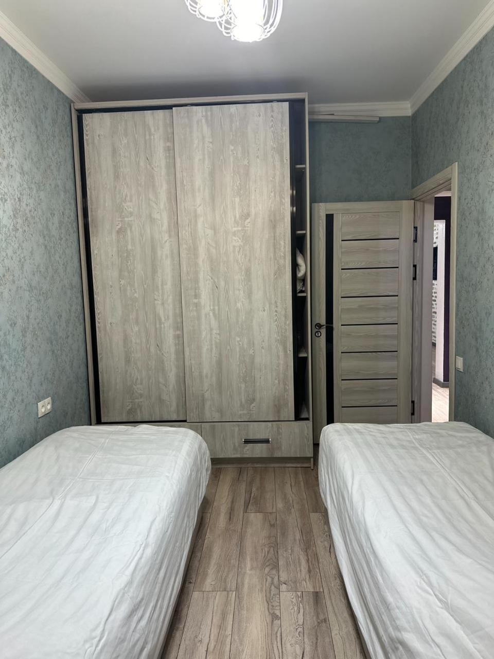 Apartment Tashkent 3 Bedrooms 외부 사진